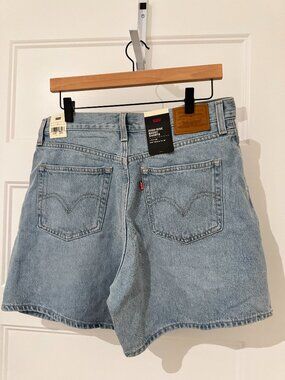 Levis High Rise Baggy Shorts NWT
